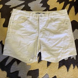 White Denim Calvin Klein Jeans Weekend Short Size 12